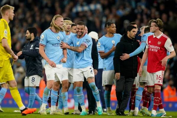 Man City looks like champions in waiting after Arsenal rout1