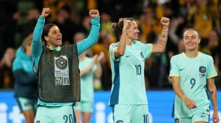 Colombia strike late to upset Germany 2-1 in Sydney stunner3