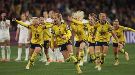 Netherlands beats South Africa 2-0 to advance to the quarterfinals of the Women’s World Cup3